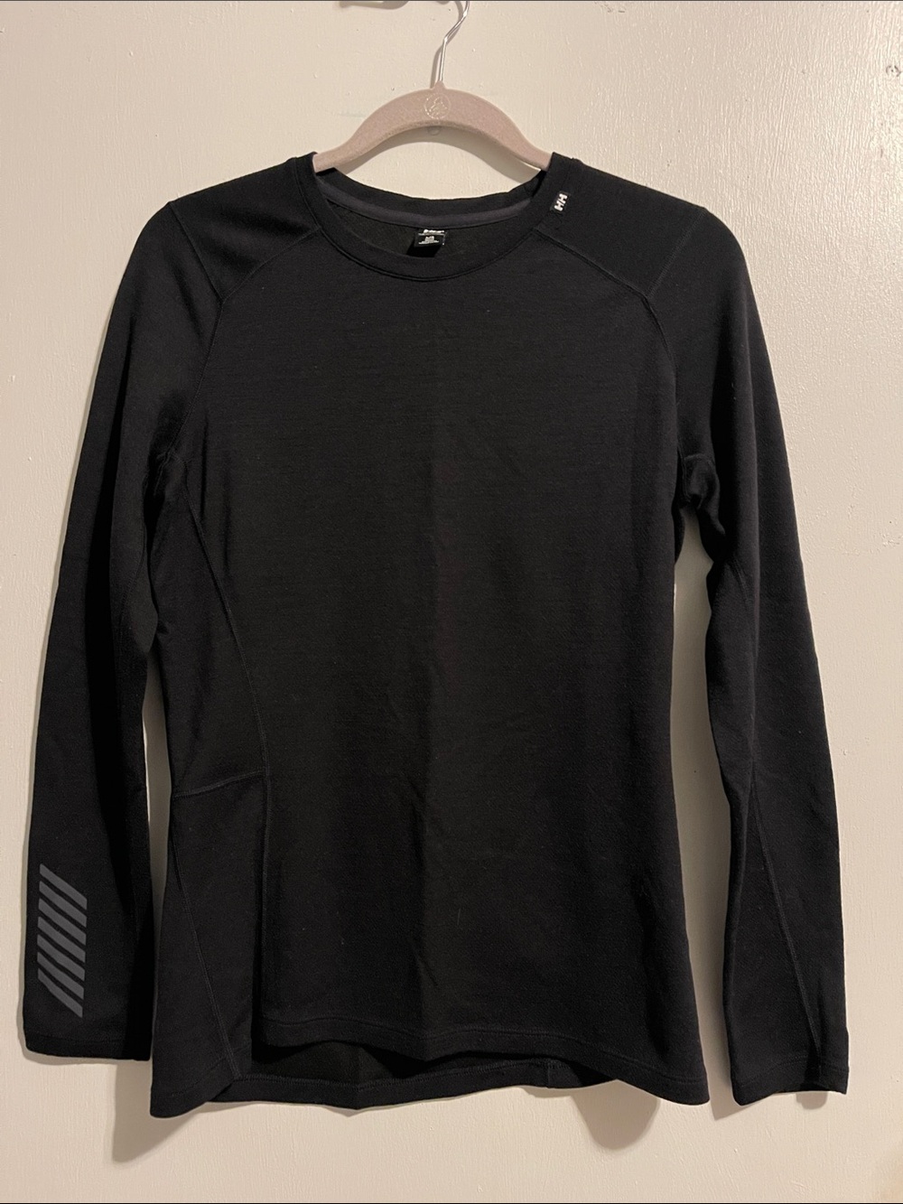 Black women’s Long-Sleeve Crew Thermal Sweater